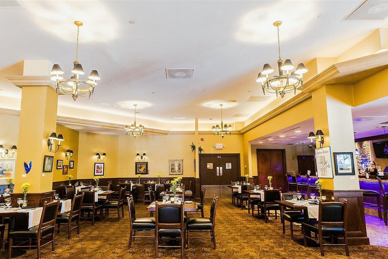 Crowne Plaza Edison By Ihg Hotel Bagian luar foto