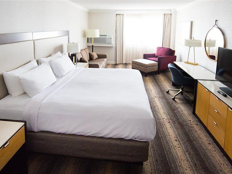 Crowne Plaza Edison By Ihg Hotel Bagian luar foto