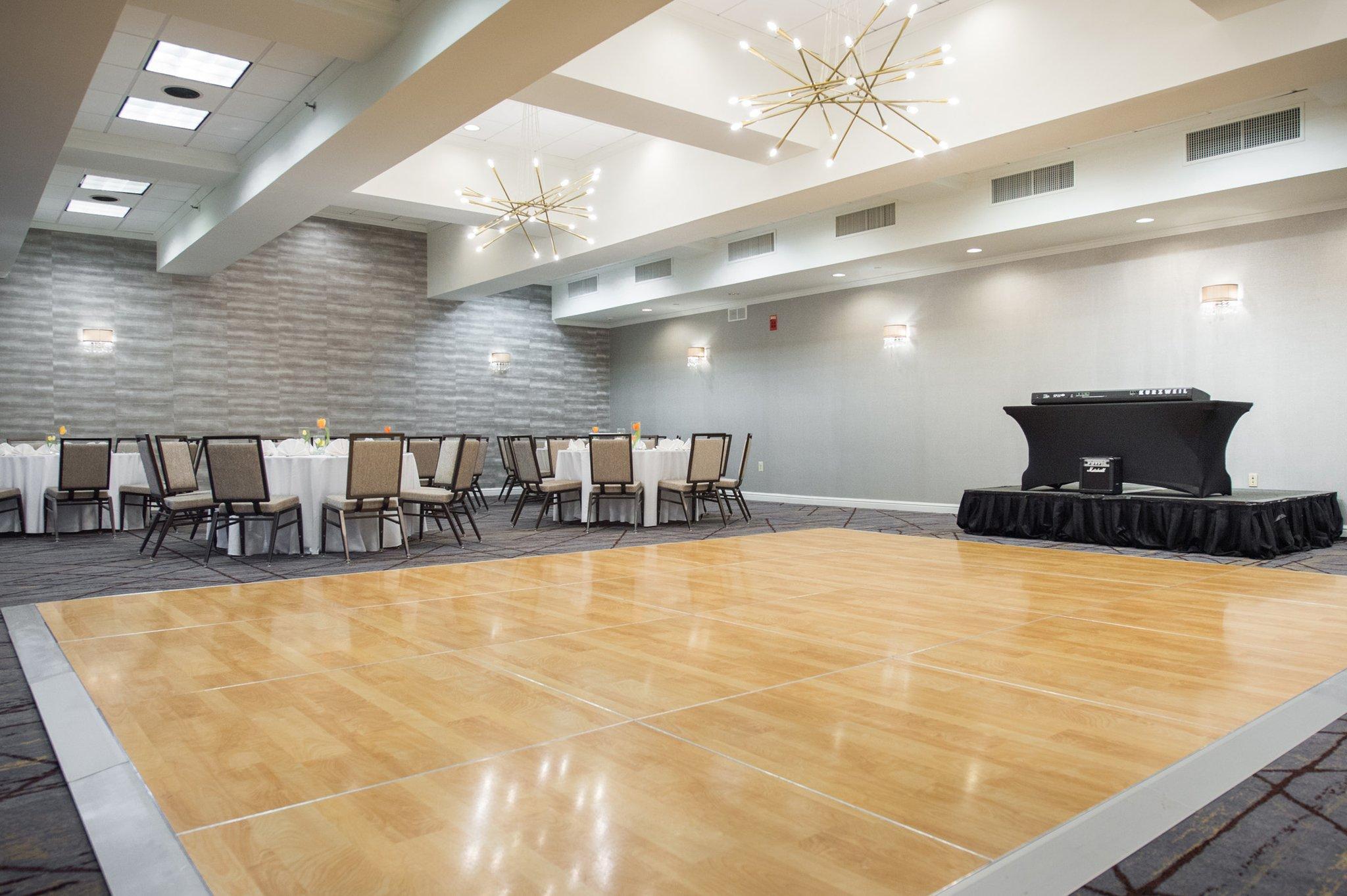 Crowne Plaza Edison By Ihg Hotel Bagian luar foto