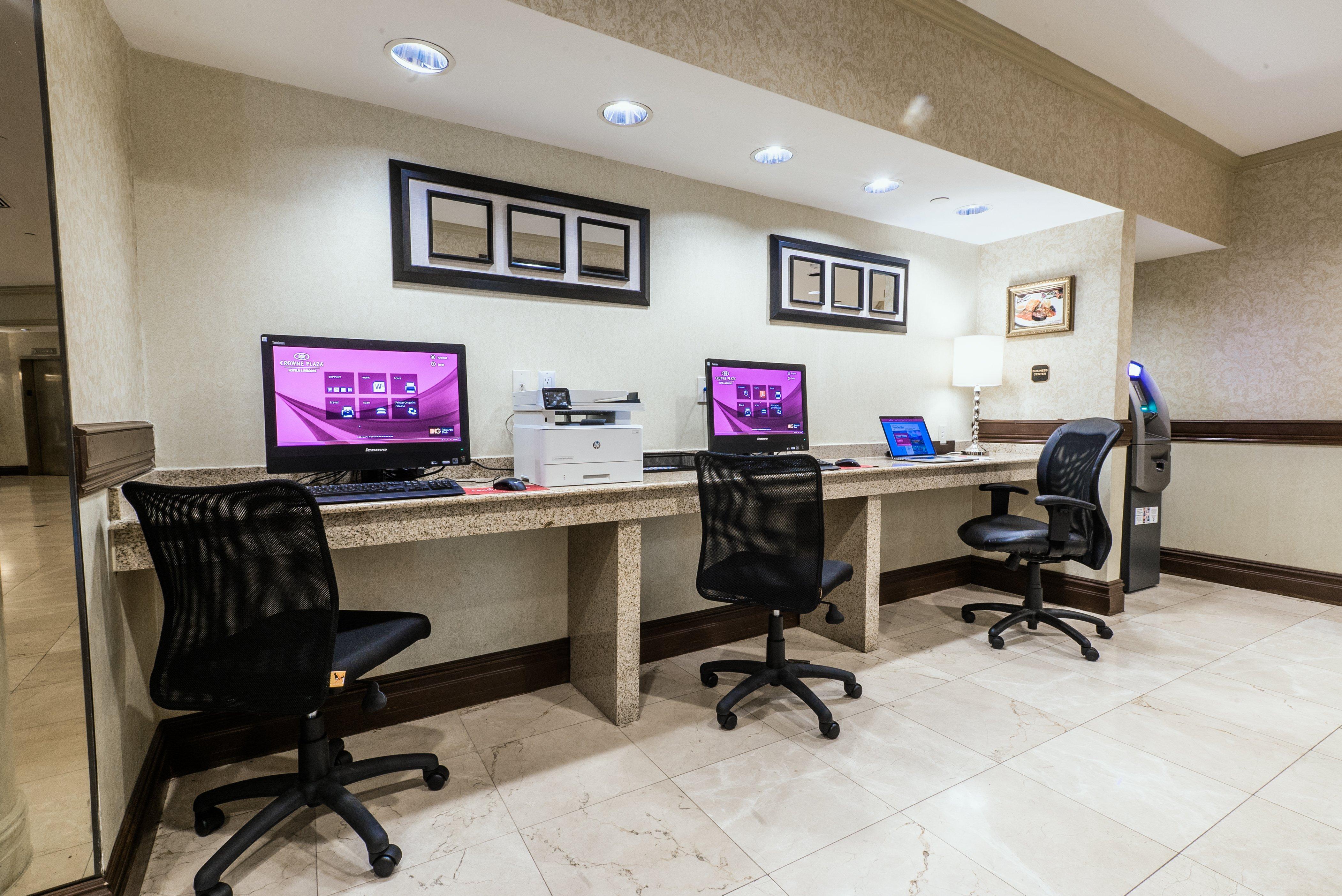 Crowne Plaza Edison By Ihg Hotel Bagian luar foto